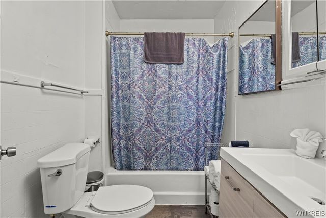 1812 18th Street, Niagara Falls, NY 14305