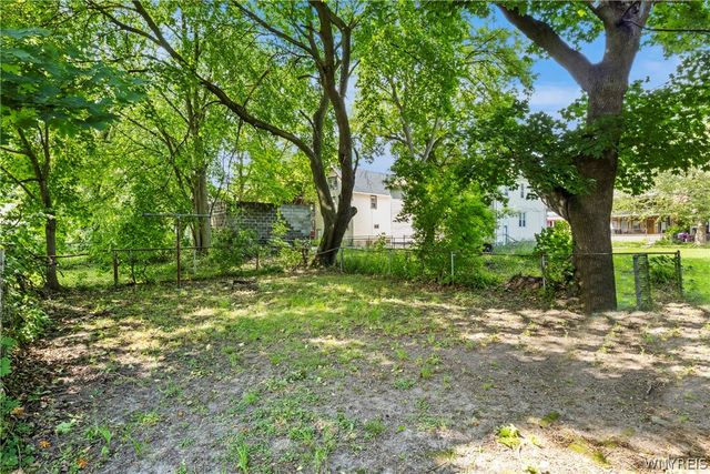 1812 18th Street, Niagara Falls, NY 14305