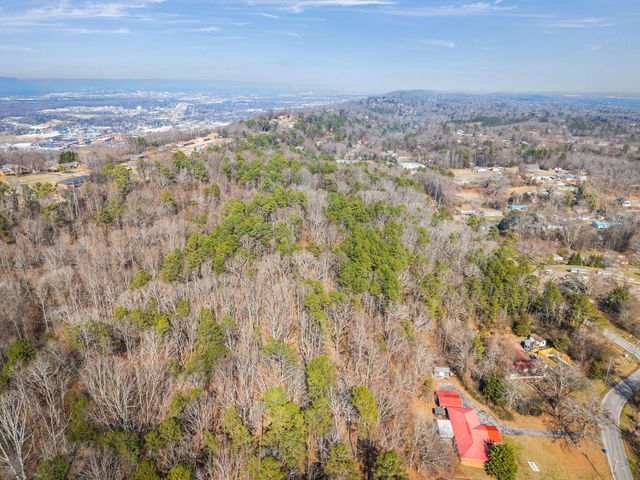 1591 Park City Road, Rossville, GA 30741