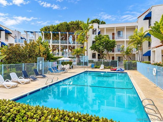 8308 Regents Rd 1O, San Diego, CA 92122