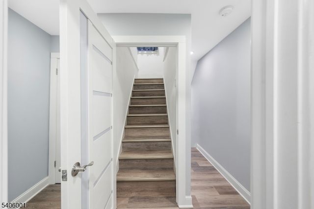 61 Keer Ave, Newark City, NJ 07112