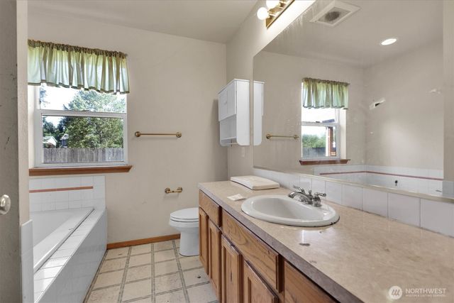 15708 92nd Court SE, Yelm, WA 98597