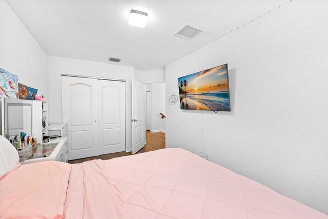 5809 Monterra Club Drive, Lake Worth, FL 33463