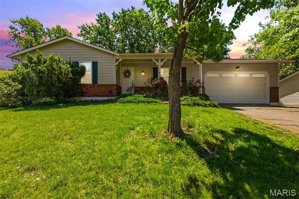 806 Pepper Lane, O'fallon, MO 63366