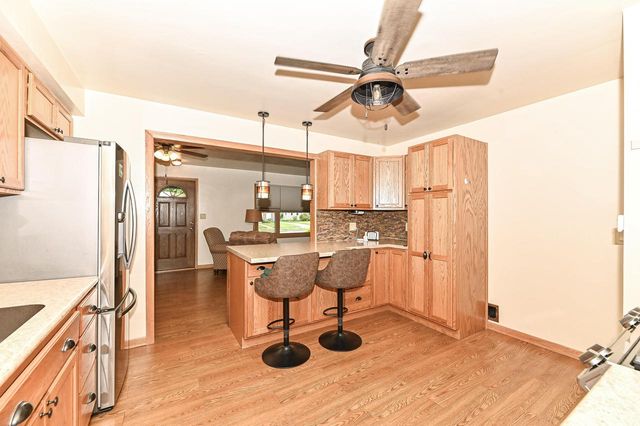 2223 Hayes AVENUE, Racine, WI 53405