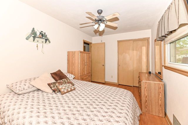 2223 Hayes AVENUE, Racine, WI 53405