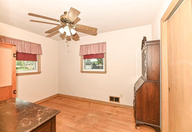 2223 Hayes AVENUE, Racine, WI 53405