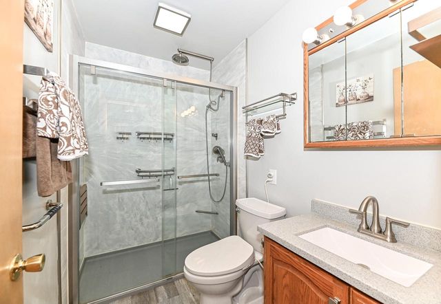 2223 Hayes AVENUE, Racine, WI 53405