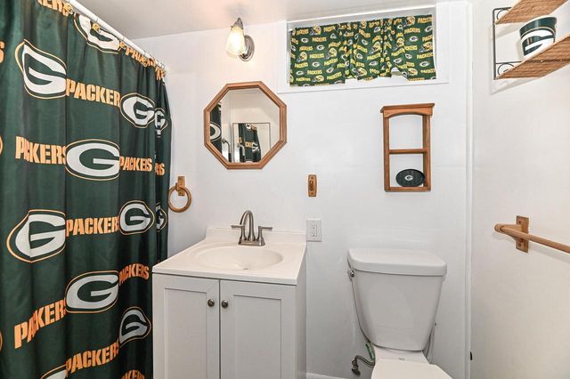 2223 Hayes AVENUE, Racine, WI 53405