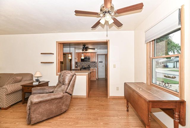2223 Hayes AVENUE, Racine, WI 53405