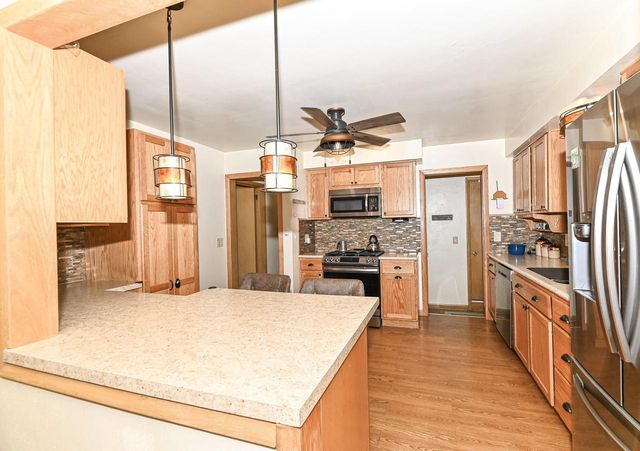 2223 Hayes AVENUE, Racine, WI 53405