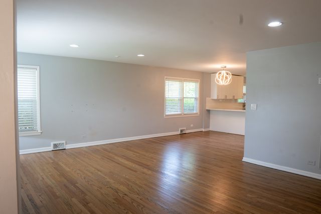 9733 Karlov Avenue, Skokie, IL 60076