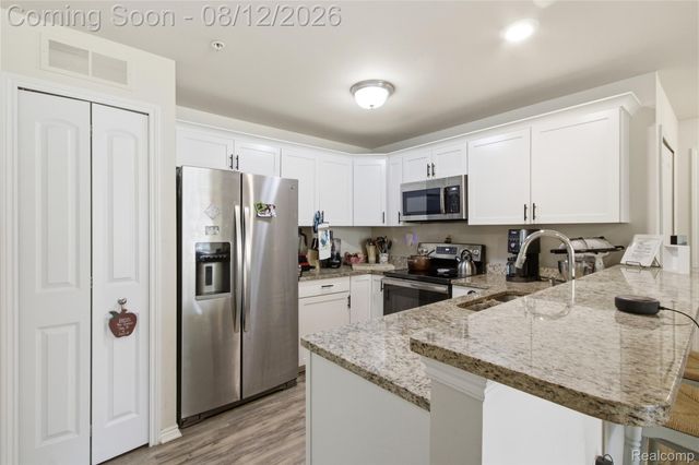 1211 Starwood Lane 29, Canton Charter Township, MI 48187