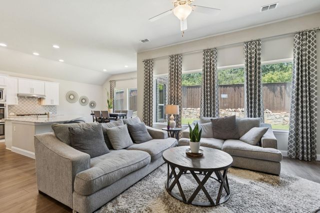 2121 Demarsh Lane, Corinth, TX 76210