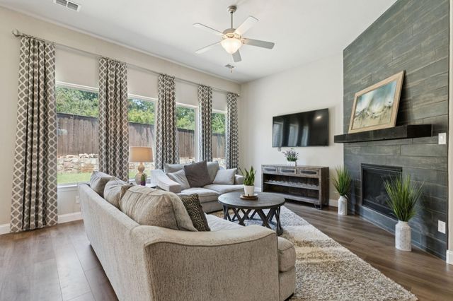 2121 Demarsh Lane, Corinth, TX 76210