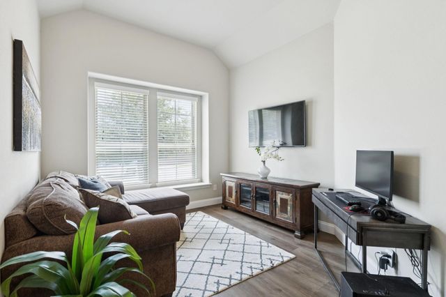 2121 Demarsh Lane, Corinth, TX 76210