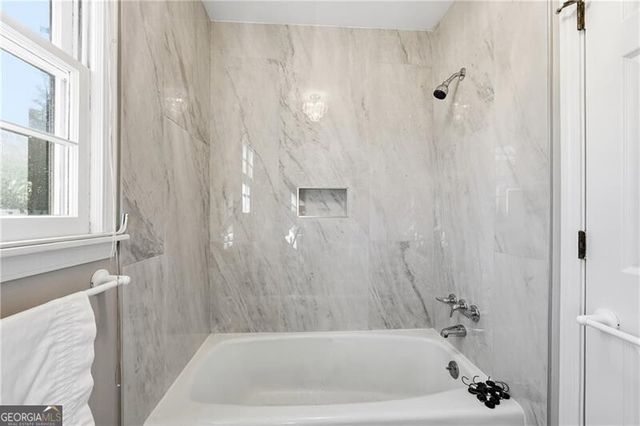 2983 Huntshire Place, Atlanta, GA 30340