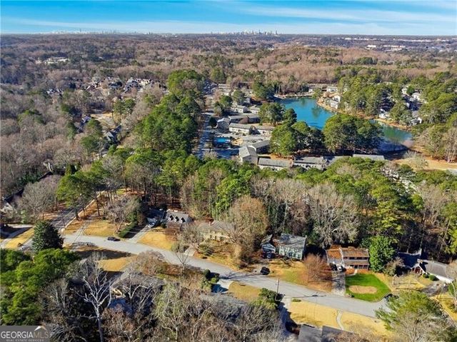 2983 Huntshire Place, Atlanta, GA 30340