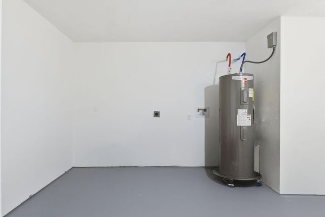 7310 Sonnet Glen Lane, Houston, TX 77095