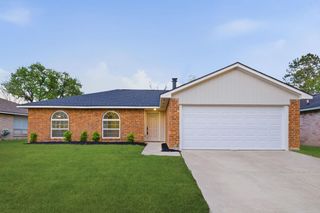 7310 Sonnet Glen Lane, Houston, TX 77095