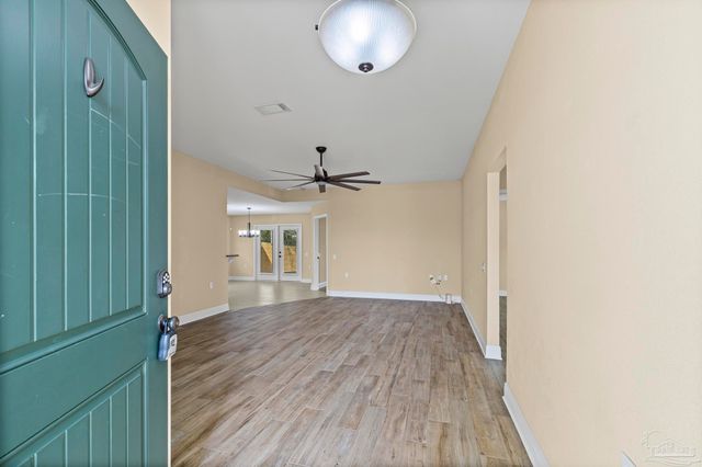 5761 Jade Moon Cir, Milton, FL 32583