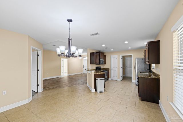 5761 Jade Moon Cir, Milton, FL 32583