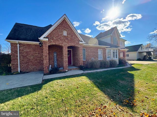 687 WOODLAND AVE, Winchester, VA 22601