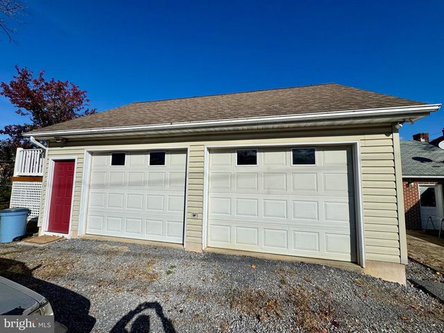 687 WOODLAND AVE, Winchester, VA 22601