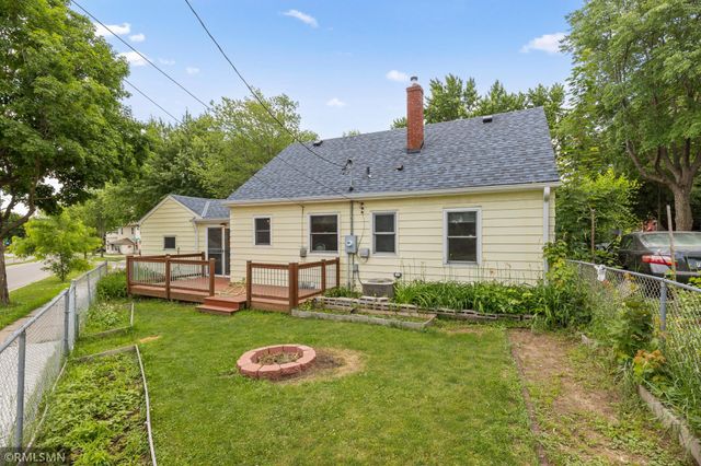 609 Nevada Avenue E, Saint Paul, MN 55130