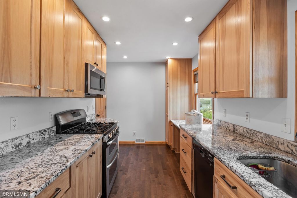 609 Nevada Avenue E, Saint Paul, MN 55130 — photo 4
