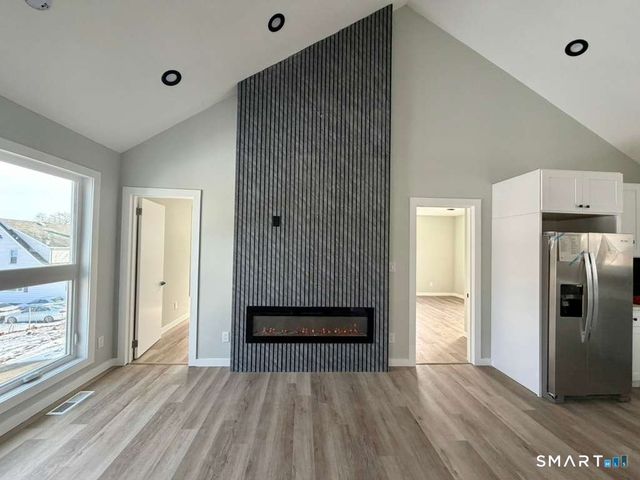 82 Hemlock Street, West Haven, CT 06516