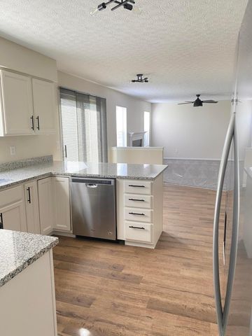 6089 Pirthshire Street, Dublin, OH 43016