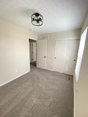 6089 Pirthshire Street, Dublin, OH 43016