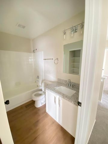 6089 Pirthshire Street, Dublin, OH 43016