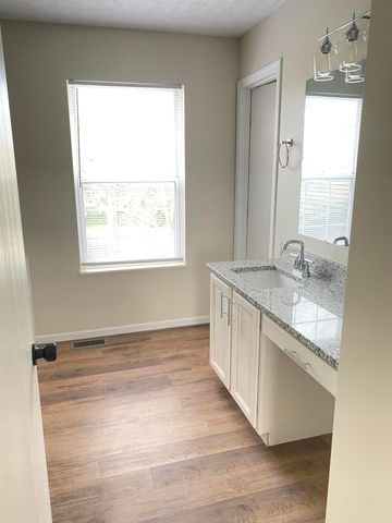 6089 Pirthshire Street, Dublin, OH 43016