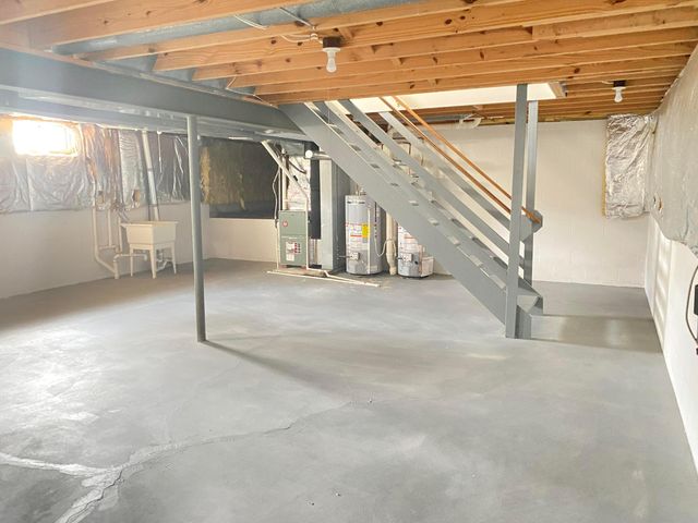 6089 Pirthshire Street, Dublin, OH 43016