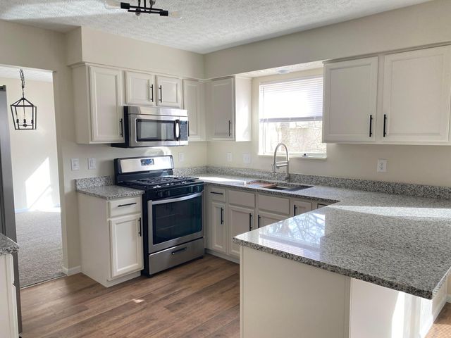 6089 Pirthshire Street, Dublin, OH 43016