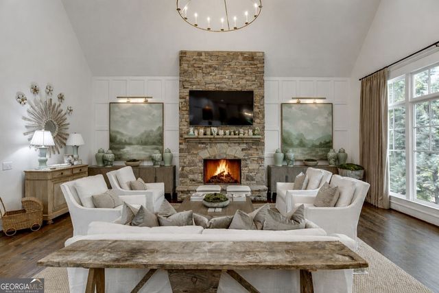 923 Little Darby Lane, Suwanee, GA 30024