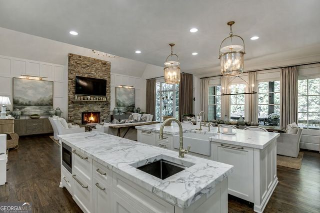 923 Little Darby Lane, Suwanee, GA 30024