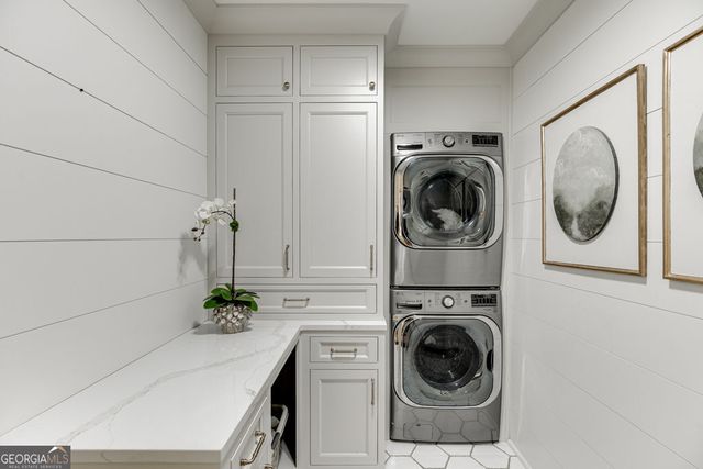 923 Little Darby Lane, Suwanee, GA 30024