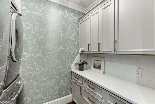 923 Little Darby Lane, Suwanee, GA 30024