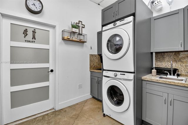 Profitable and Beautiful Beauty Salon for Sale on Bird Road, Miami, FL 33175