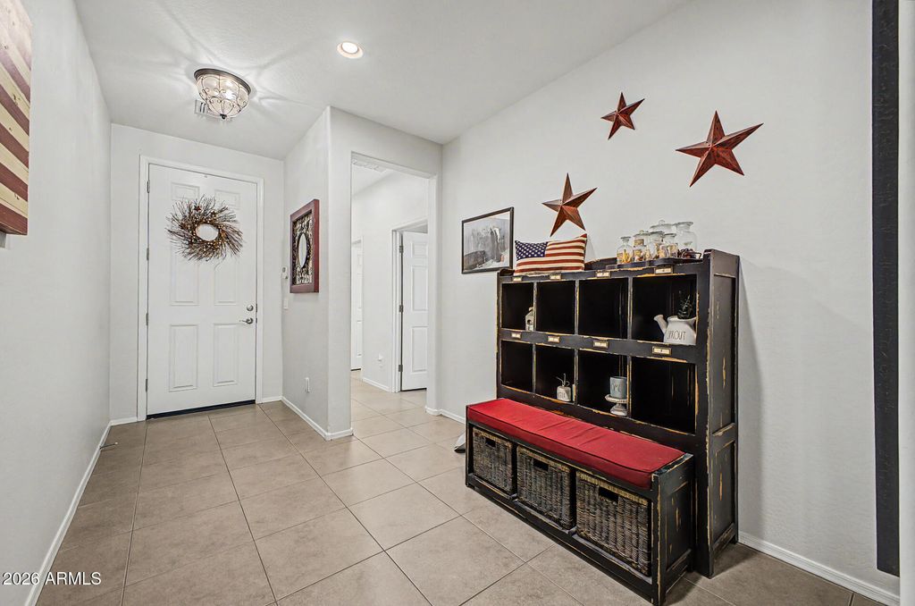 10231 W LEVI Drive, Tolleson, AZ 85353 — photo 3