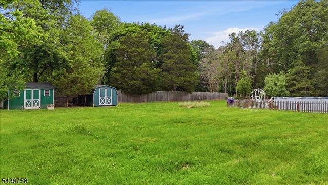 33 Ellison Road, Franklin Twp., NJ 08873