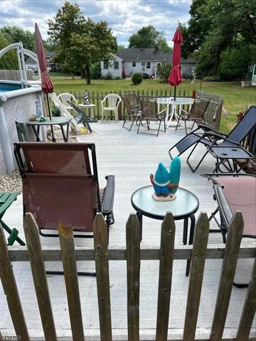 33 Ellison Road, Franklin Twp., NJ 08873