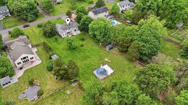 33 Ellison Road, Franklin Twp., NJ 08873