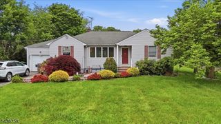 33 Ellison Road, Franklin Twp., NJ 08873