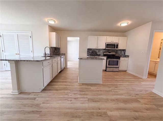401 Callaway Lane, Conyers, GA 30012