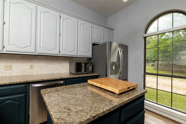 130 Bells Chapel Road, Waxahachie, TX 75165