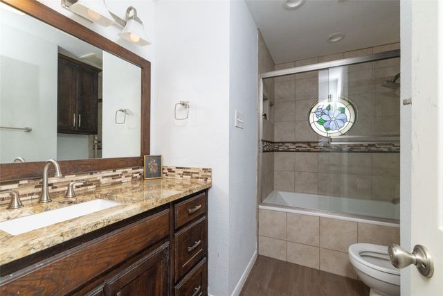130 Bells Chapel Road, Waxahachie, TX 75165